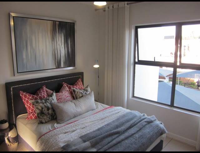 3 BEDROOM PROPERTY TO RENT IN OLIVEDALE